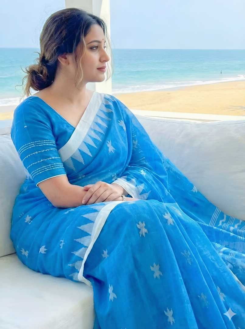 Shiuli,Flower,Monipuri,Saree